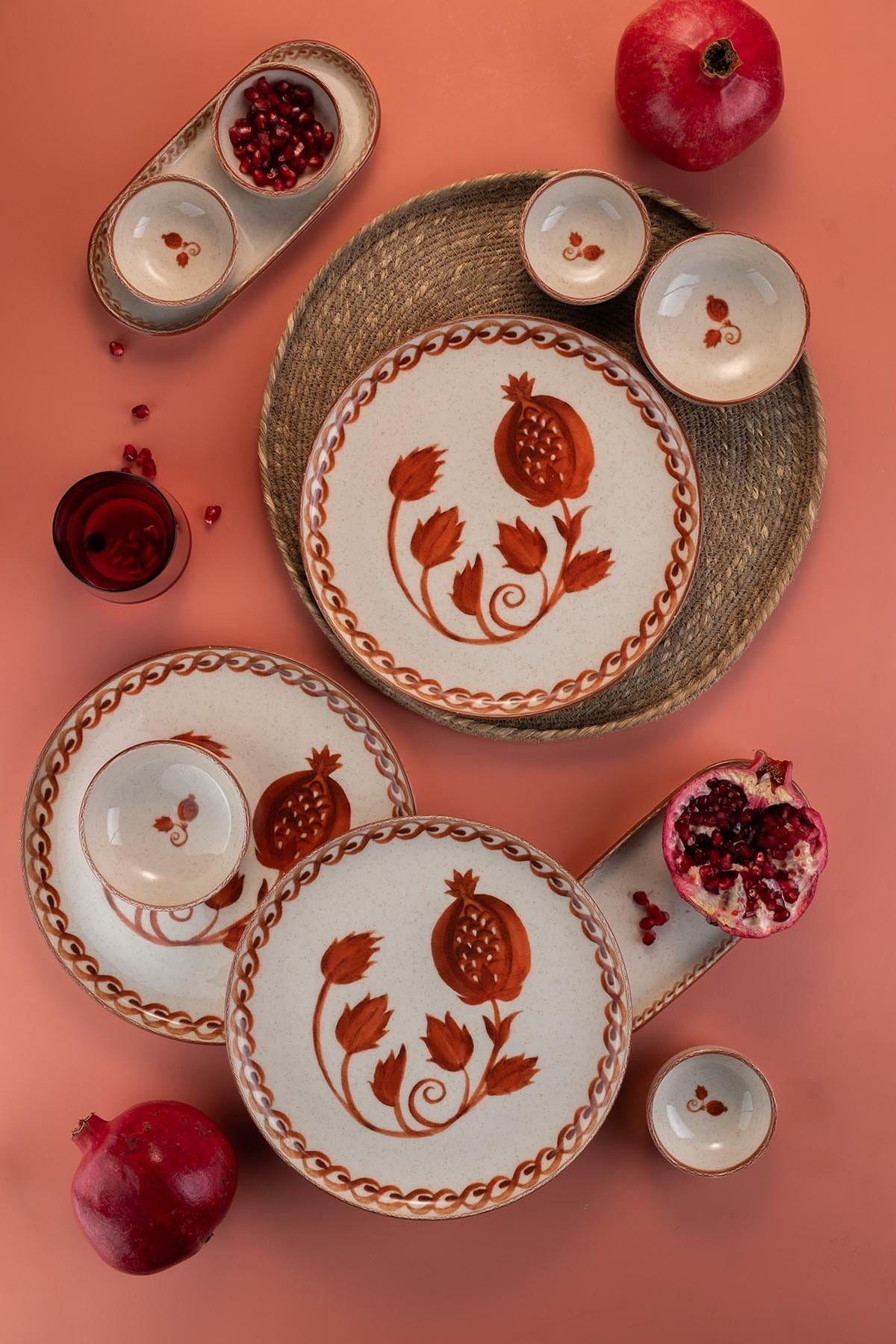 Rani Home Kahvaltı Takımı (14 Parça) Kütahya Porselen Krem - Kırmızı JA-6873