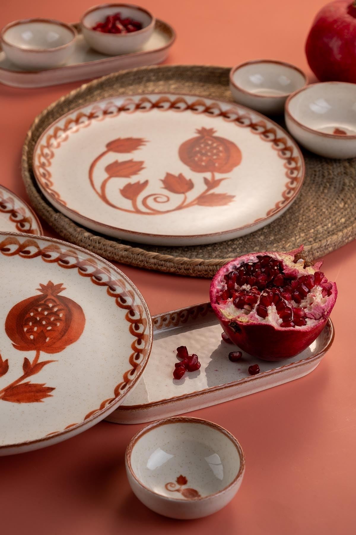 Rani Home Kahvaltı Takımı (14 Parça) Kütahya Porselen  Krem - Kırmızı JA-6873